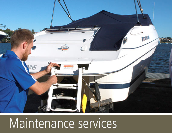 Boat maintenance services on site